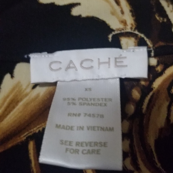 Blouse - Picture 2 of 3